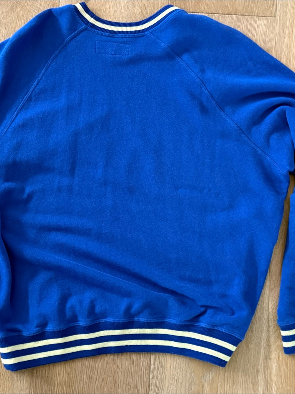 THE GREAT. The Varsity College
Sweatshirt in Cambridge Blue, Size  Medium - Picture 3 of 7